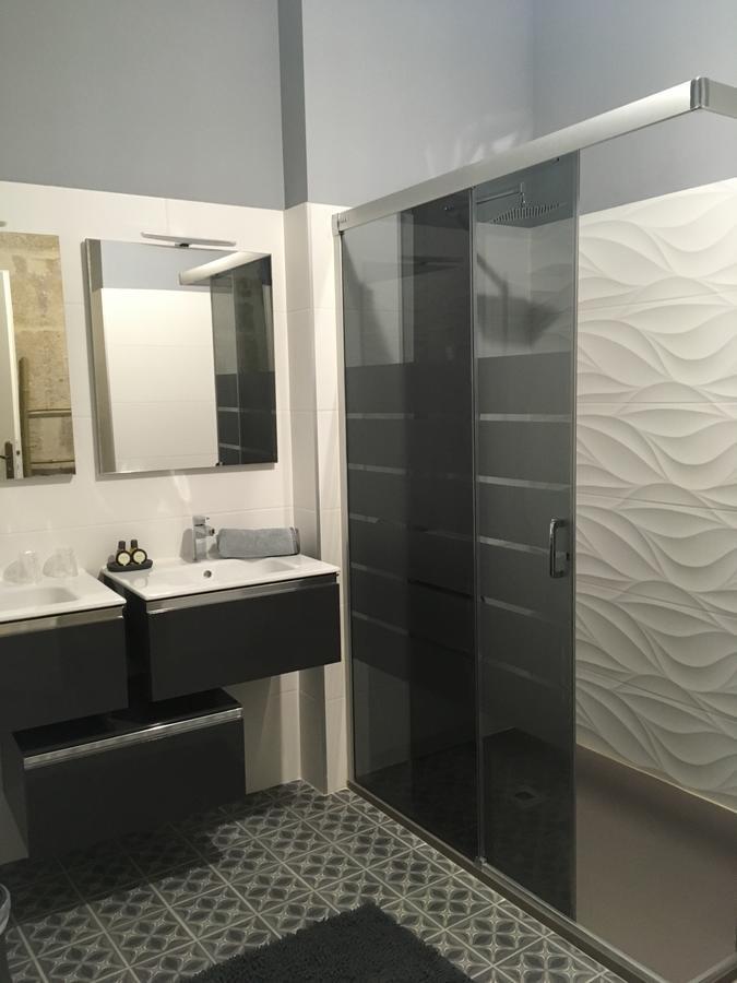Les Suites De Peyrat Pezenas Ngoại thất bức ảnh