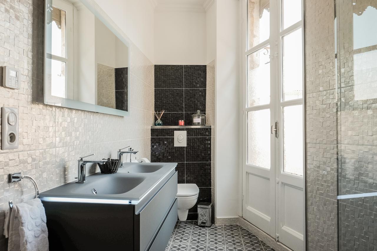 Les Suites De Peyrat Pezenas Ngoại thất bức ảnh